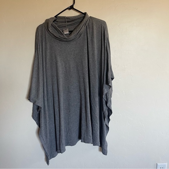 Natori | Mock Turtleneck Poncho - Picture 2 of 7